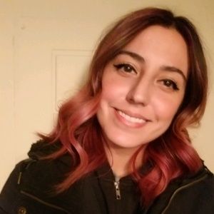 Meet your Posher, Jessica